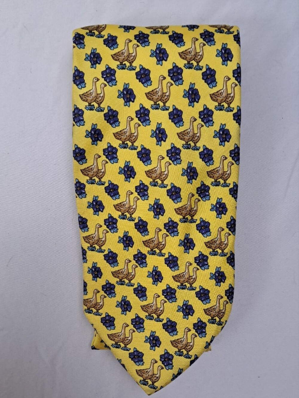 Vintage Italian 100% Silk Butter Yellow Neck Tie with Birds Ducks Blue Flowers